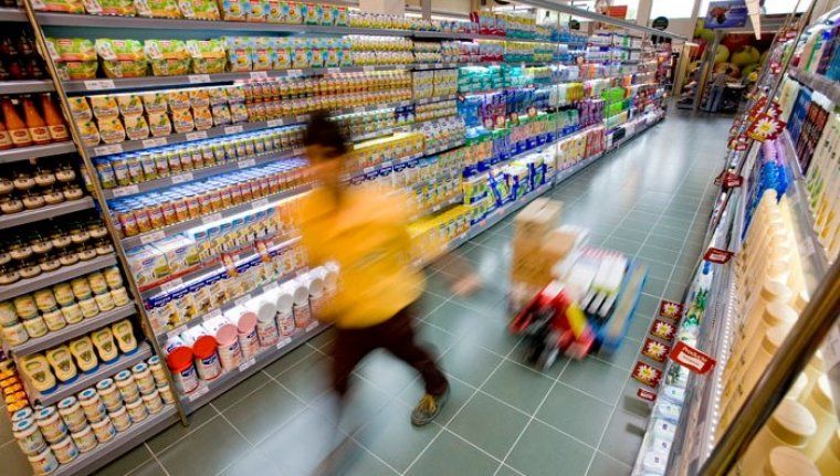 Treballador del supermercat Bon Preu