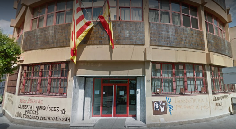 Crida per omplir de 10 a 12 h del matí tots els jutjats de Catalunya d’autoinculpacions