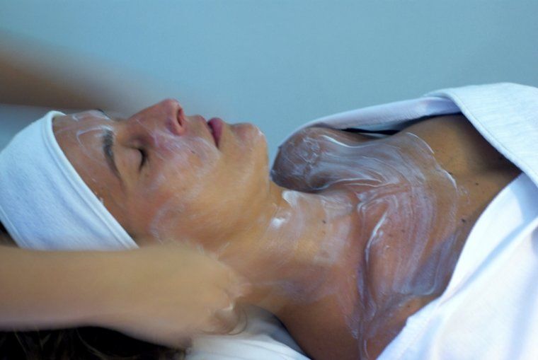 Tractament facial a Policlínic Rubí