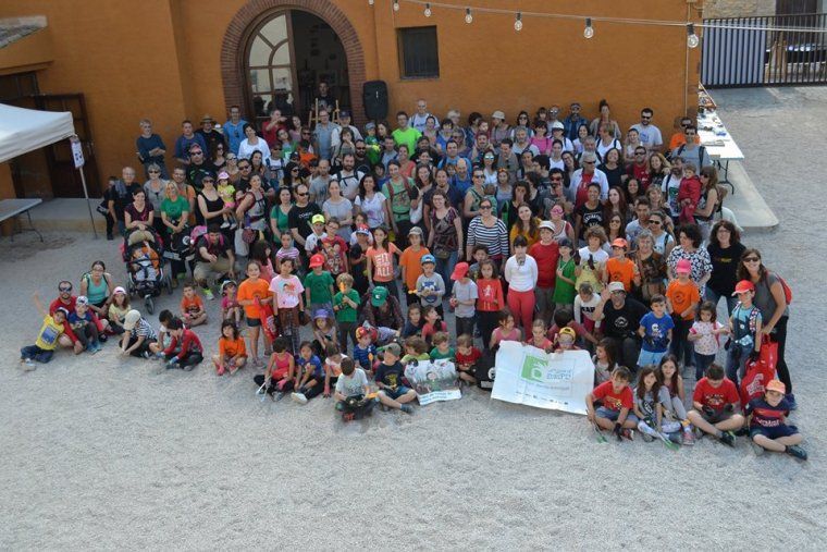 Caçadors de Trastets durant la 17a Jornada de Neteja de l'Entorn Natural a la Masia de Can Ramoneda