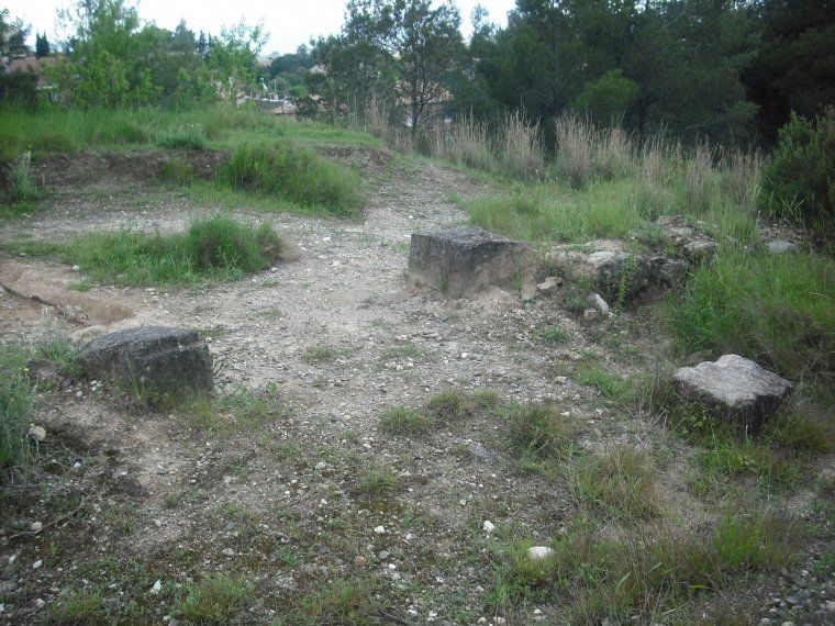 Restes del primer castell de Rubí Restes del primer castell de Rubí