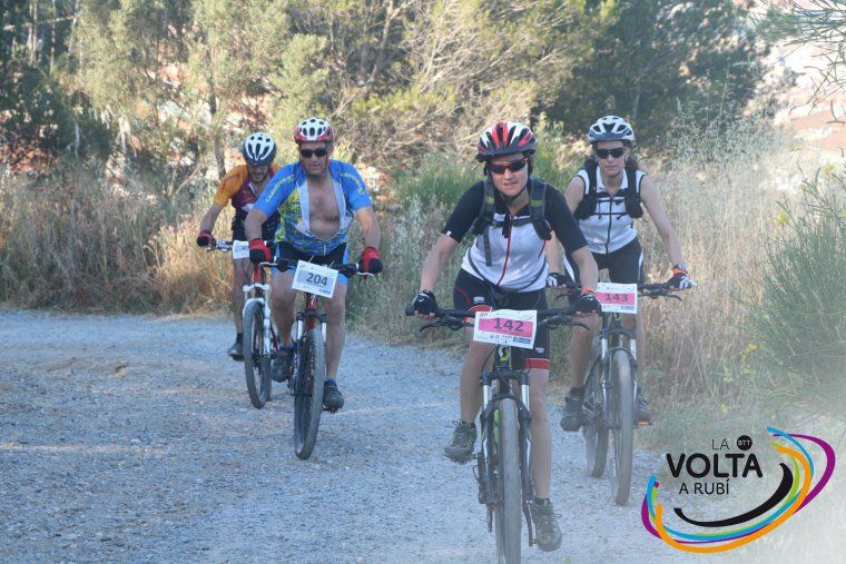 Participants a la Btt Volta de Rubí, diumenge 11 de juny