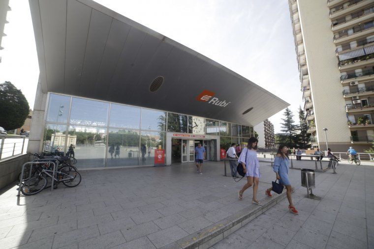 L'estació de Ferrocarrils a Rubí