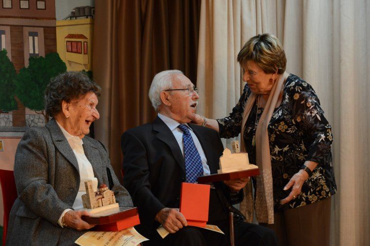 Els homenatjats Teresa Rusiñol i Francesc Roig