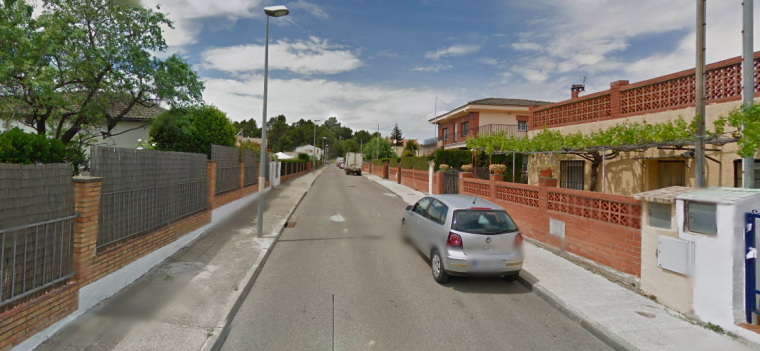 Un dels carrers de la urbanització de Sant Muç de Rubí Un dels carrers de la urbanització de Sant Muç de Rubí