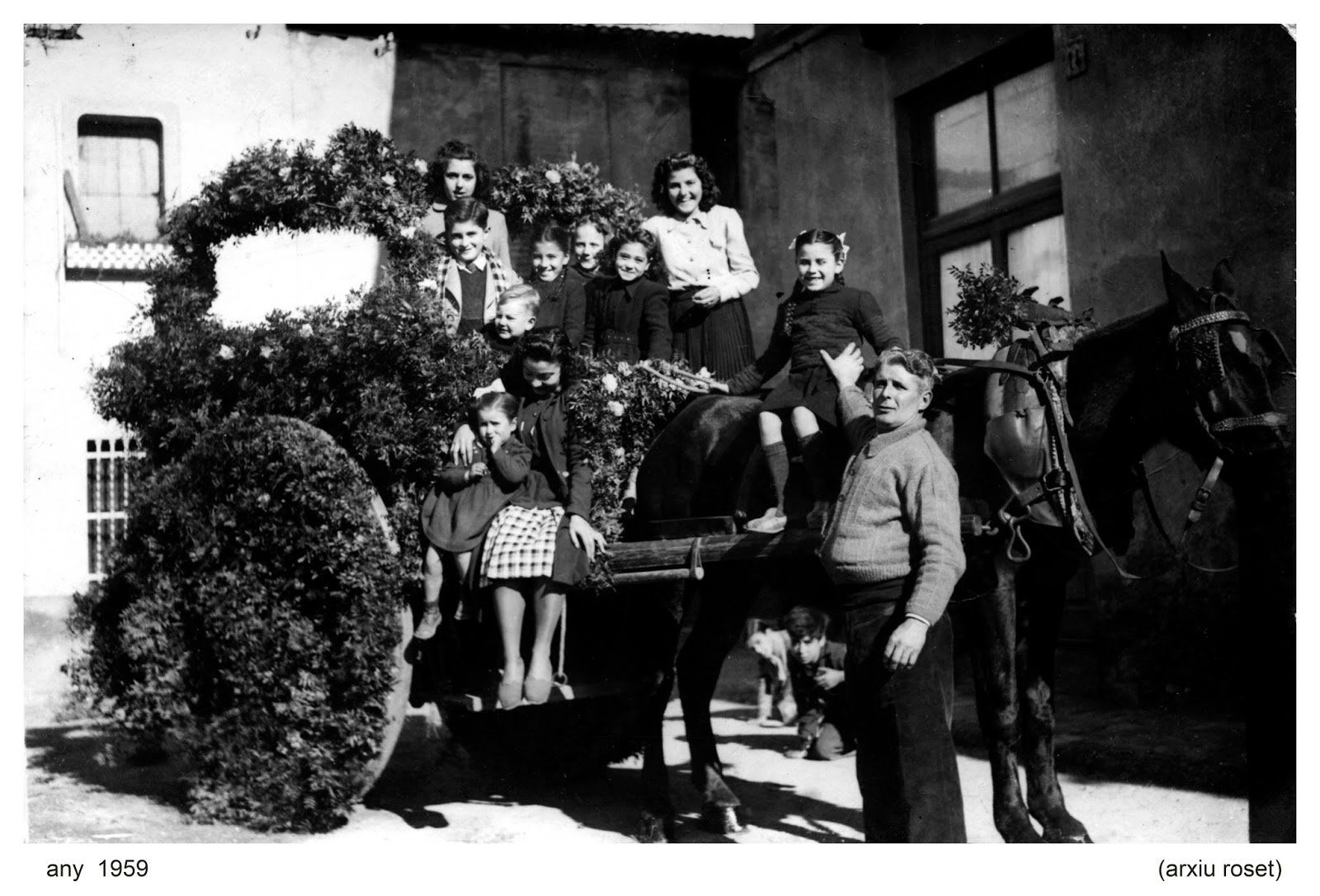 FOTOGALERIA: Com era abans la desfilada dels Tres Tombs a Rubí?