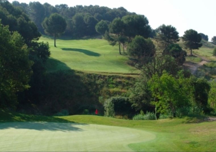 El Golf Can Sant Joan es va construir l'any 1994
