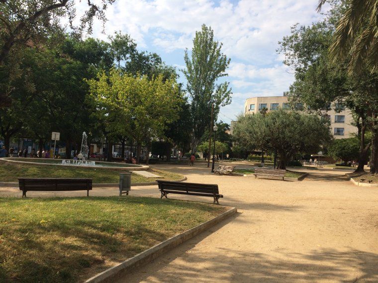 La plaça del Doctor Pearson acull la festa de benvinguda dels nens sahrauís
