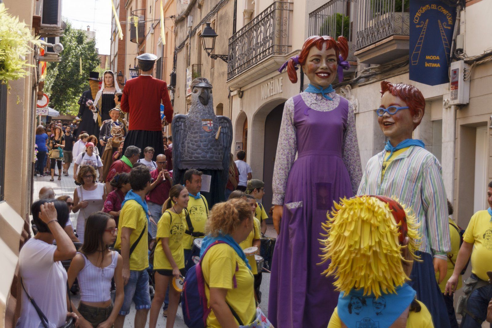 Passeig de la imatgeria local per Sant Roc Passeig de la imatgeria local per Sant Roc