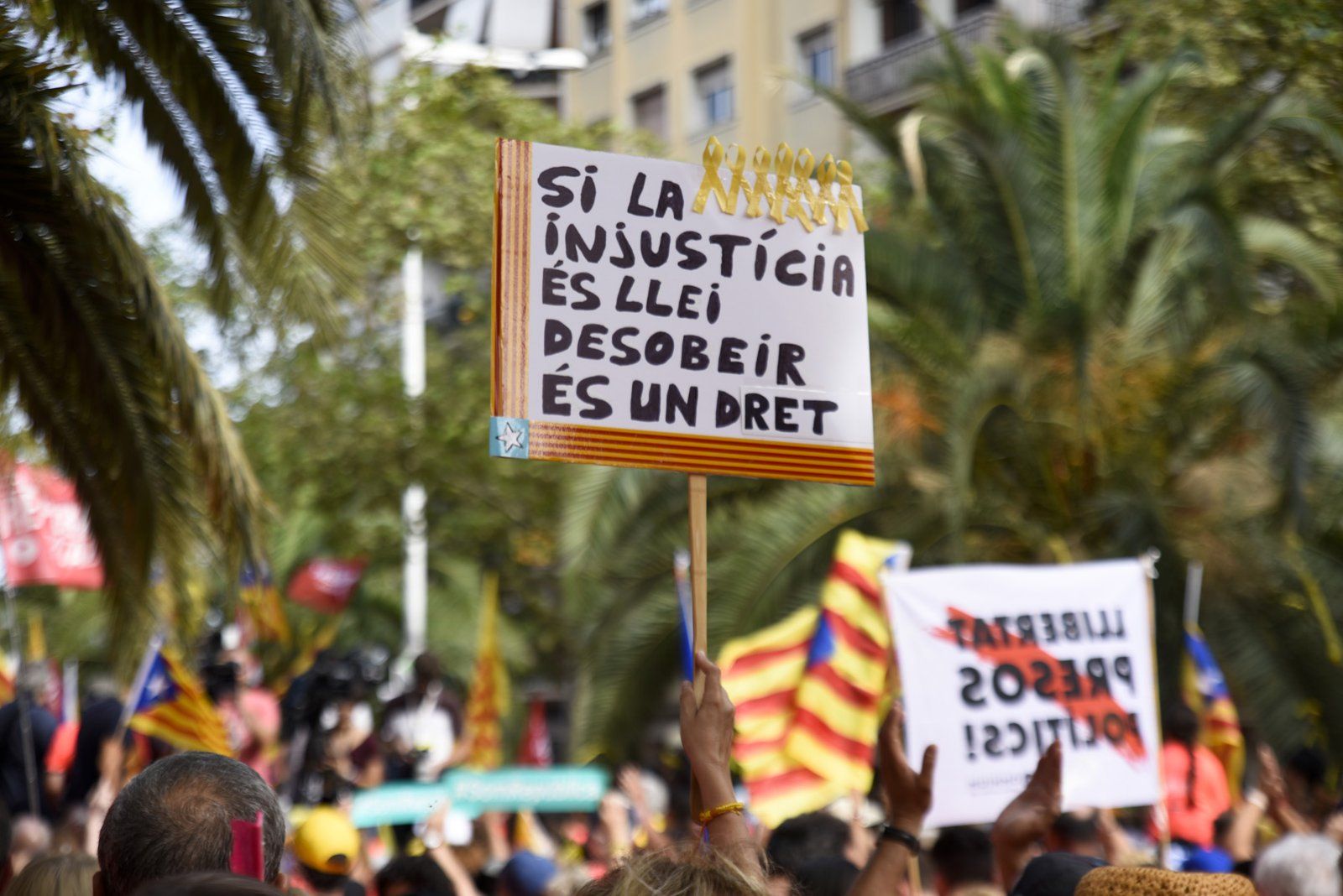 Detall d'una pancarta durant la Diada Nacional de Catalunya l'any passat Detall d'una pancarta durant la Diada Nacional de Catalunya l'any passat