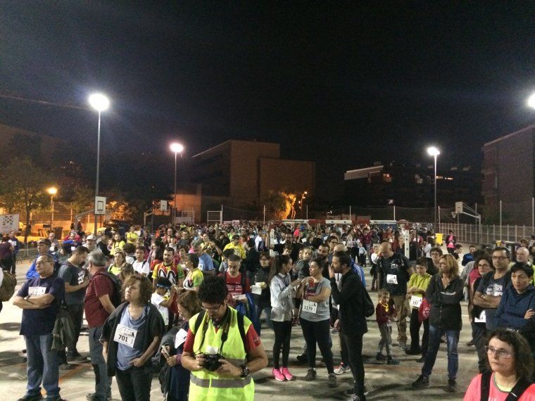 Participants de La Nocturna preparats per la sortida