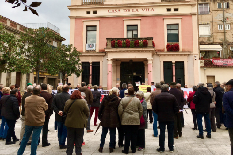 Imatge d'arxiu d'una de les concentracions de dimarts del Moviment per unes Pensions Dignes i Rubí per la Sanitat Imatge d'arxiu d'una de les concentracions de dimarts del Moviment per unes Pensions Dignes i Rubí per la Sanitat
