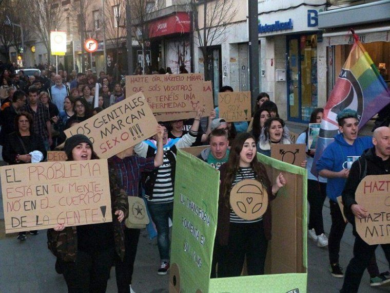 Manifestació Alanmón