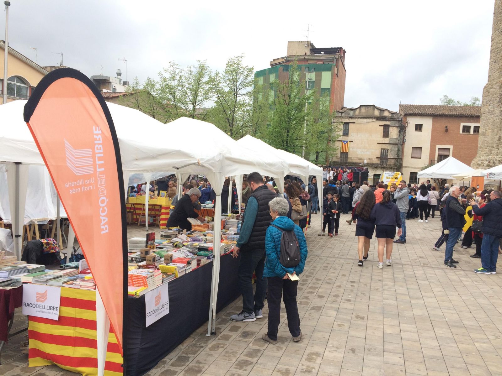 Sant Jordi a Rubí en imatges Sant Jordi a Rubí en imatges