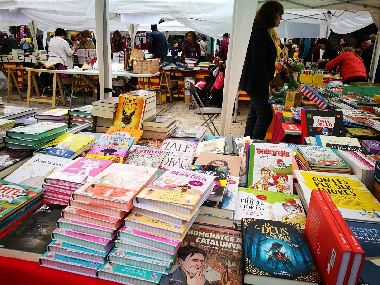 Sant Jordi a Rubí en imatges Sant Jordi a Rubí en imatges