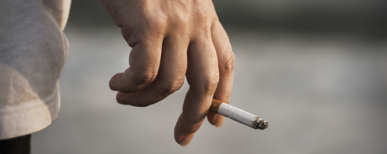 L'exposició al fum del tabac en els primers anys de vida, associada a l'acceleració de l'envelliment