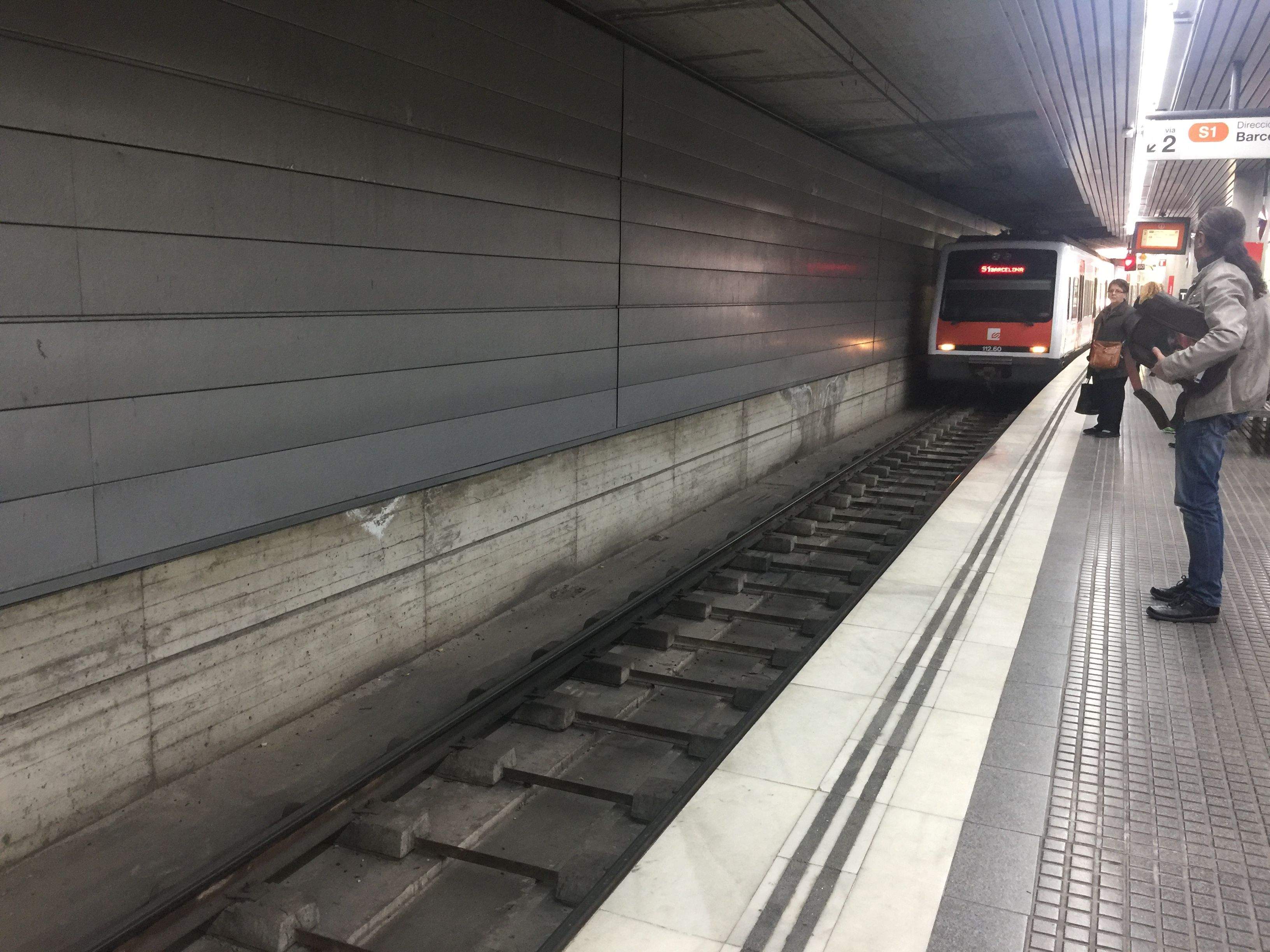 Estació de Ferrocarrils de la Generalitat Catalana de Rubí - Arxiu