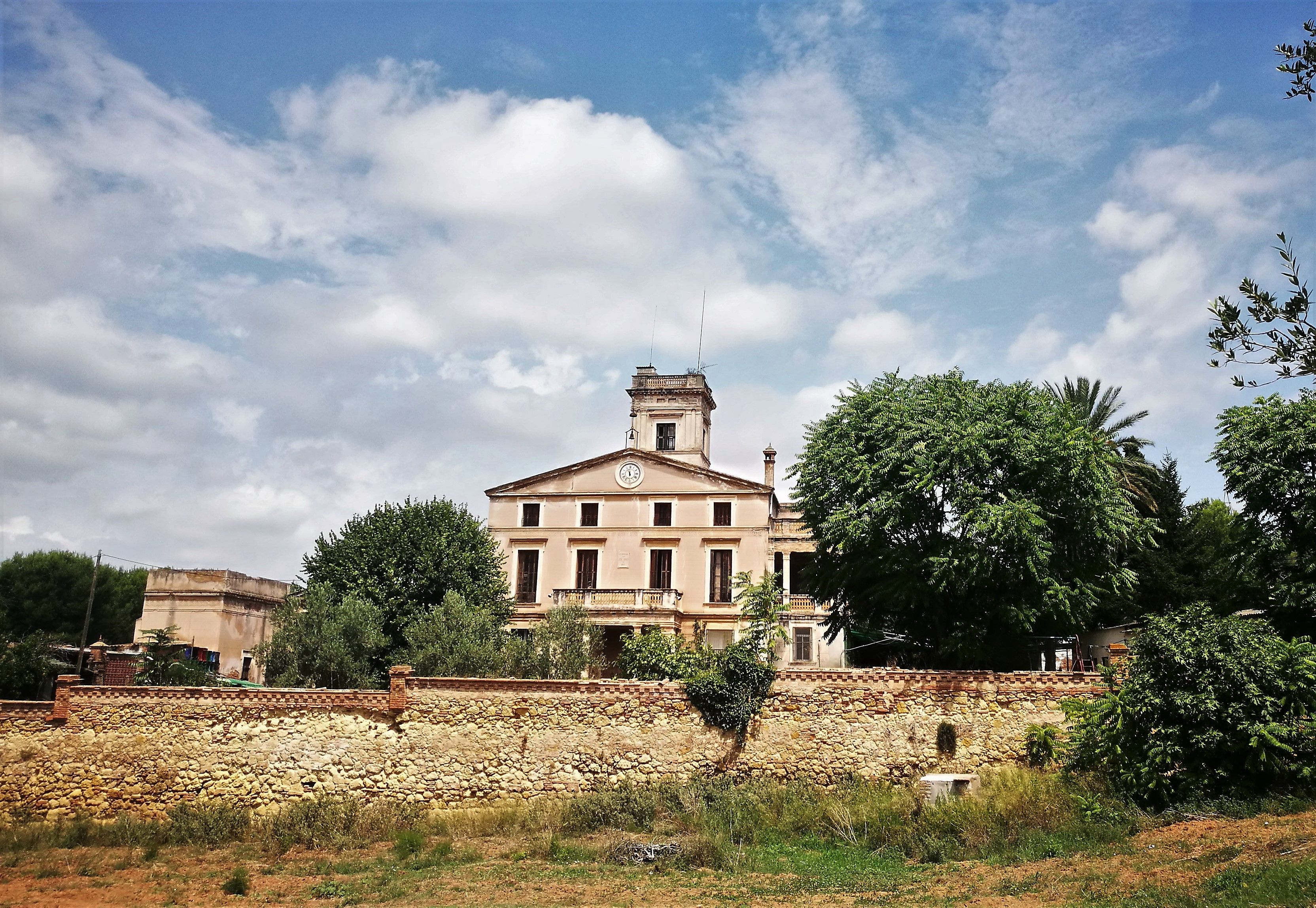 La masia de Can Balasc va tenir un dels cellers més importants de la zona