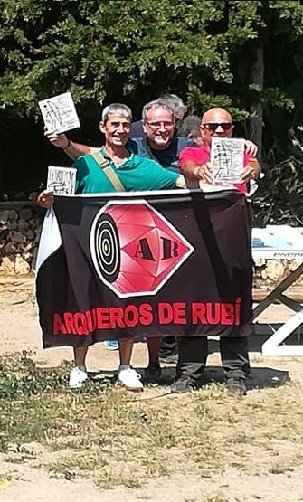 Membres del Club d'Arquers de Rubí a la tirada del Figaró