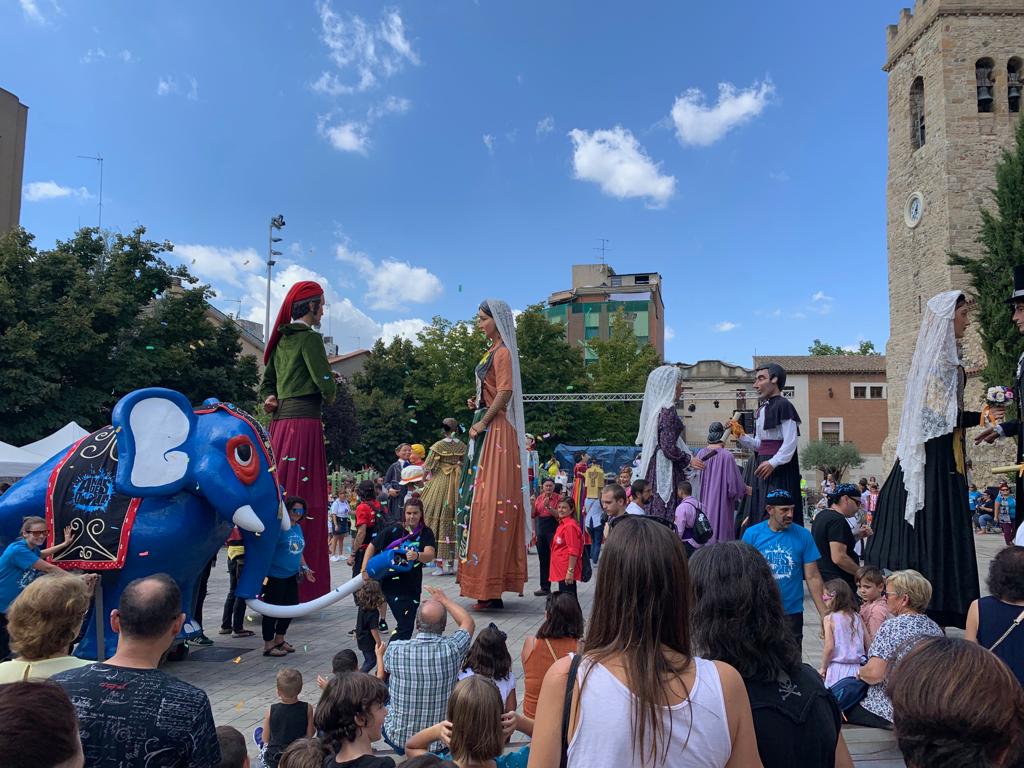 La plaça Doctor Guardiet es va convertir en una festa  La plaça Doctor Guardiet es va convertir en una festa