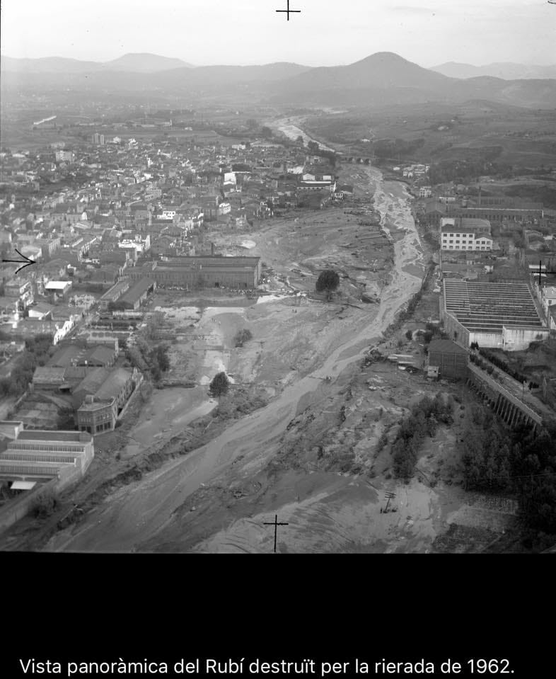 Vista panoràmica de Rubí després de les inundacions. FOTO: Lluís Bogunyà. 