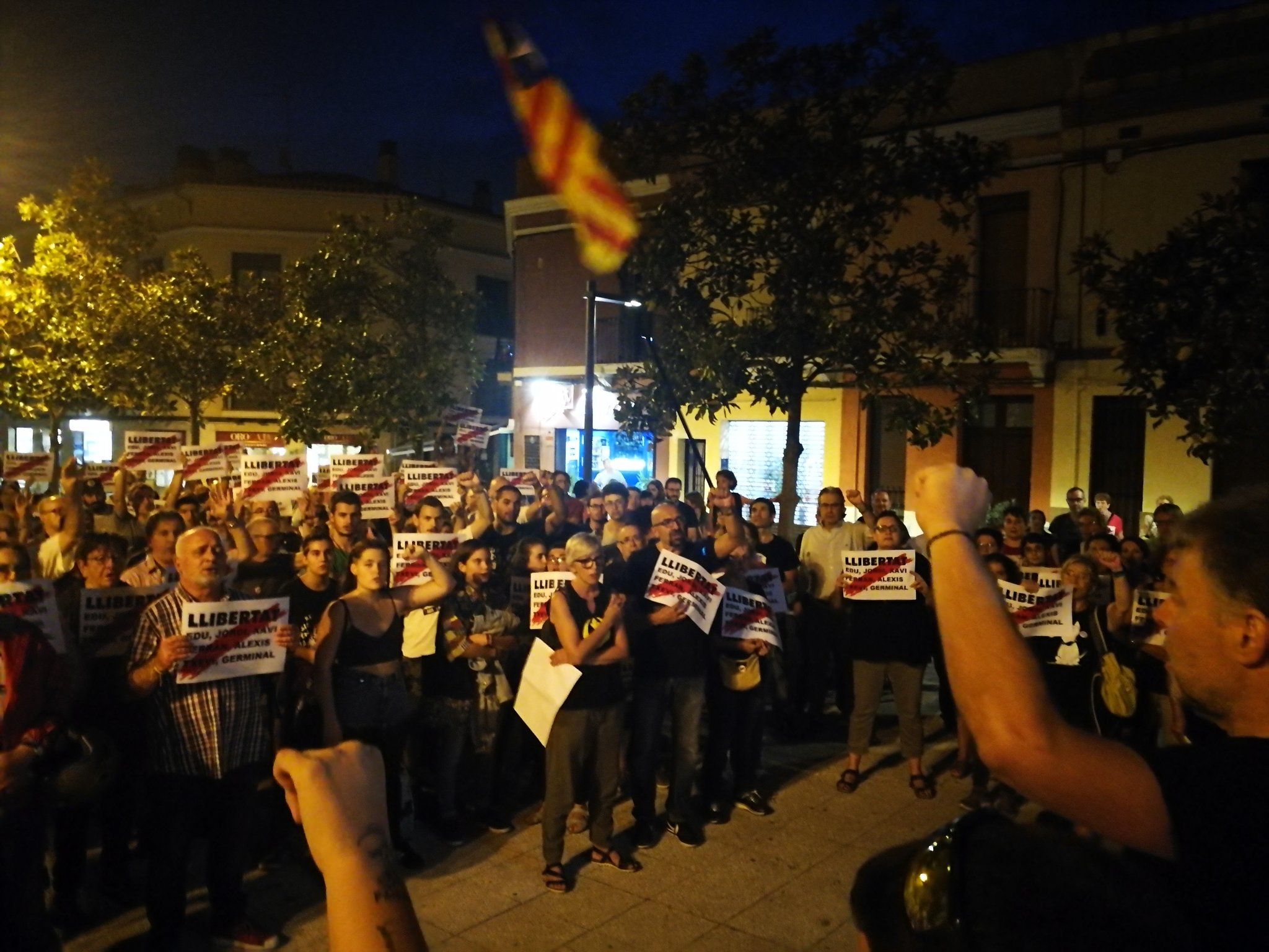 El jutge de l’Audiència Nacional els acusa de pertànyer a una organització terrorista