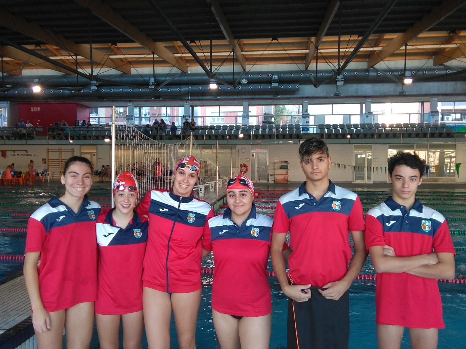 Quatre nedadores i tres nedadors del CN Rubí van competir a Manresa. FOTO: Cedida