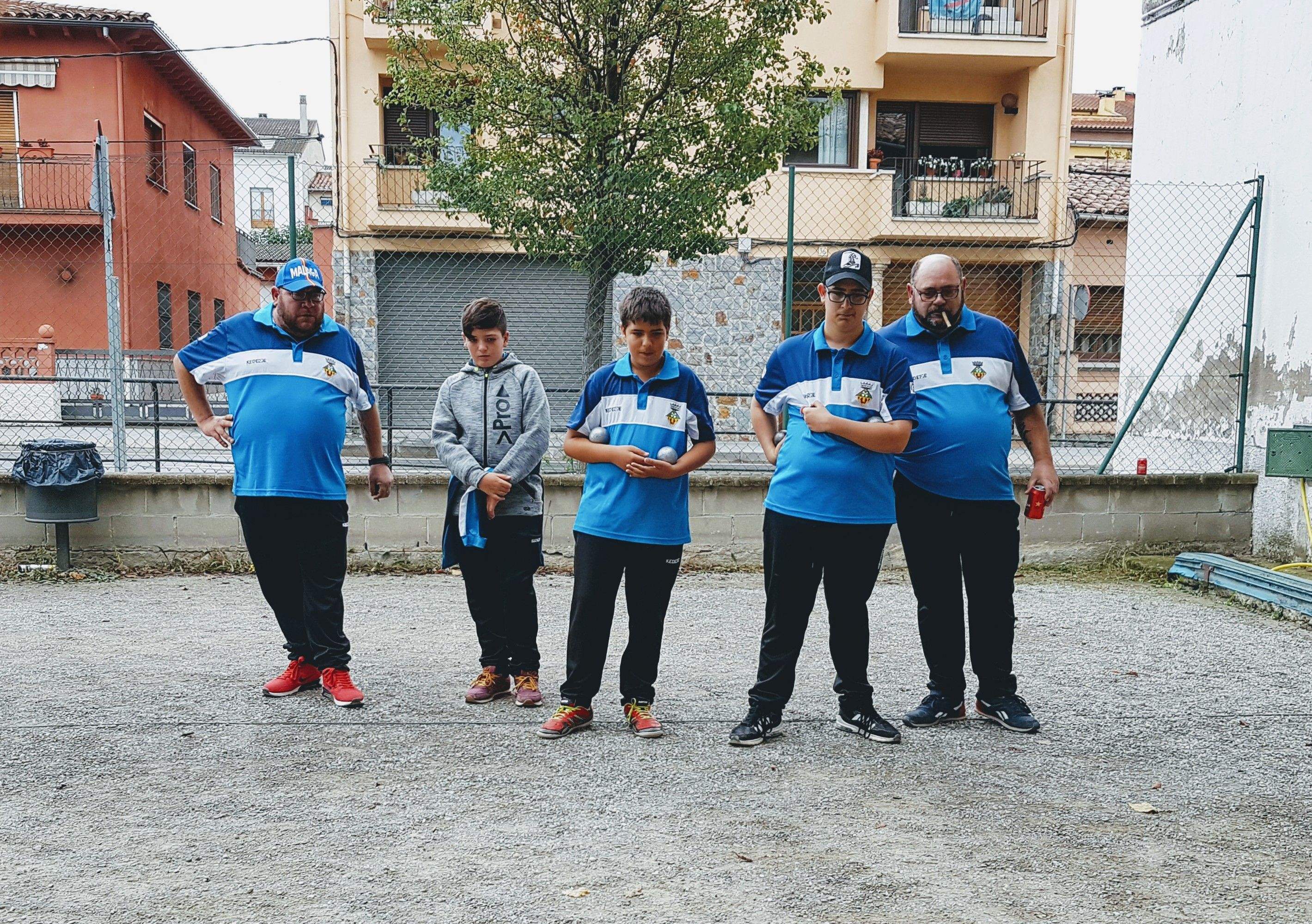 El Grup D de petanca en el torneig de Roda de Ter. FOTO: Cedida