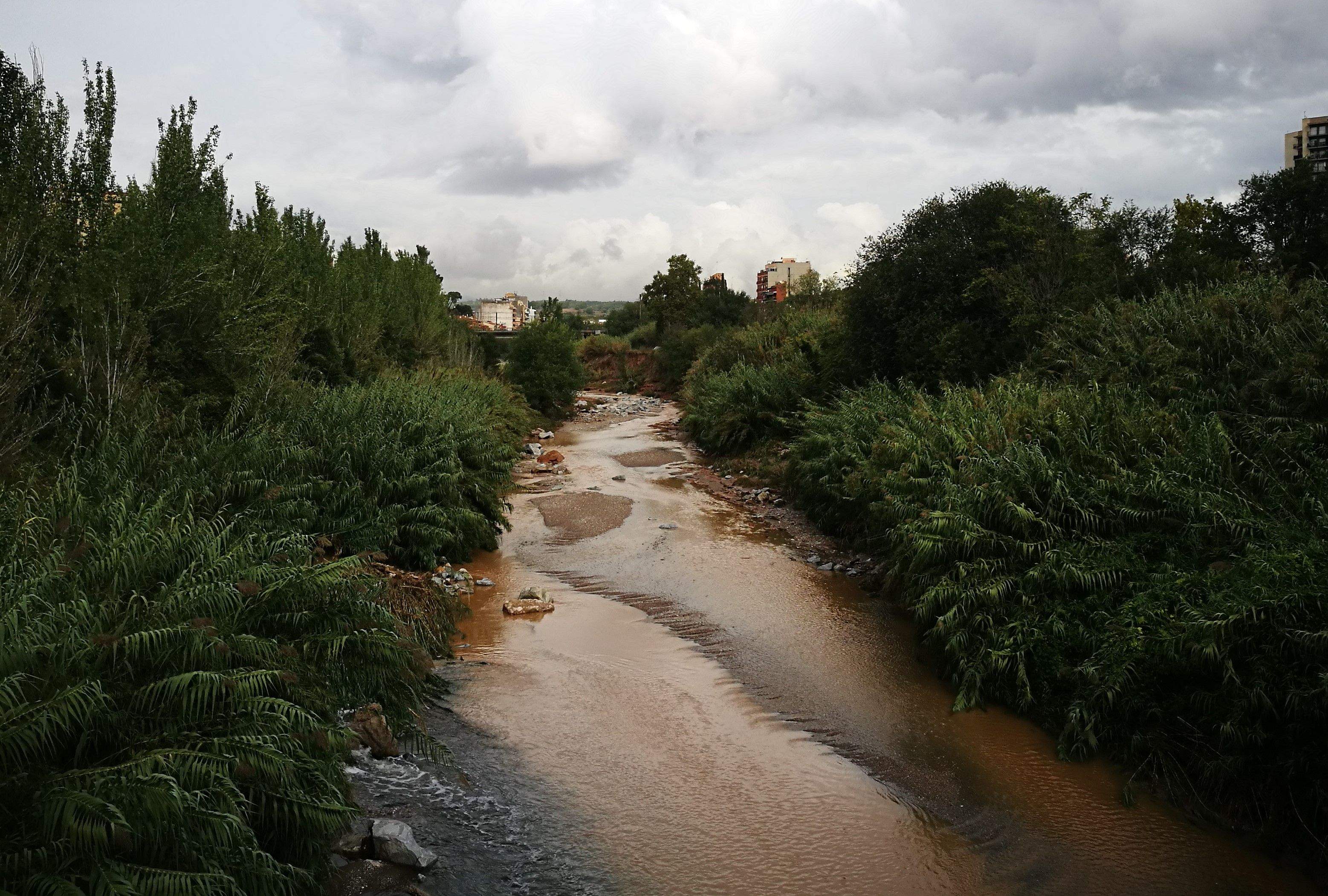 La riera de Rubí avui després de les intenses pluges. FOTO: Redacció La riera de Rubí avui després de les intenses pluges. FOTO: Redacció