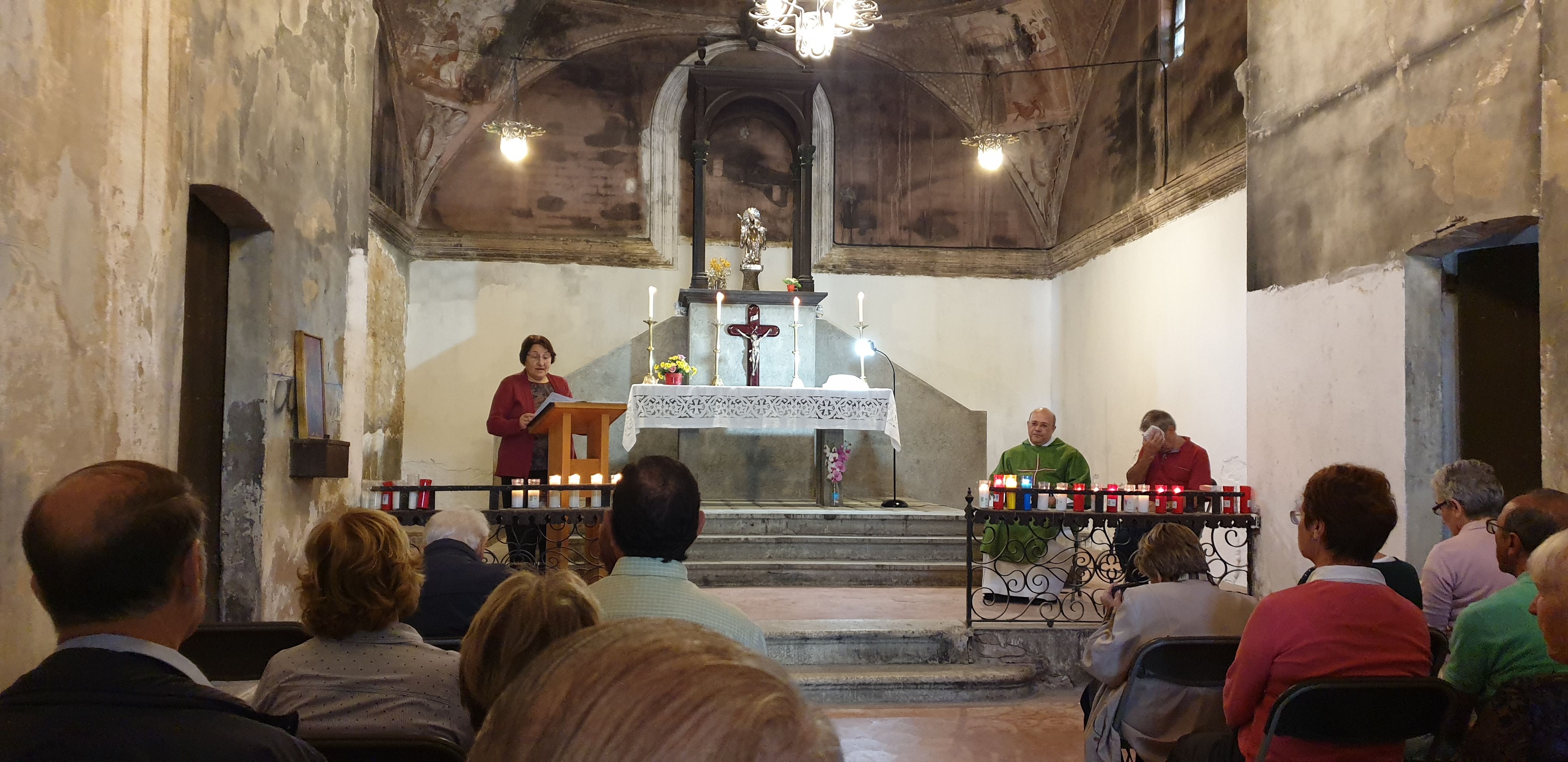 Mossèn Joaquim Messeguer va oficiar la missa. FOTO: Joaquim Gracia