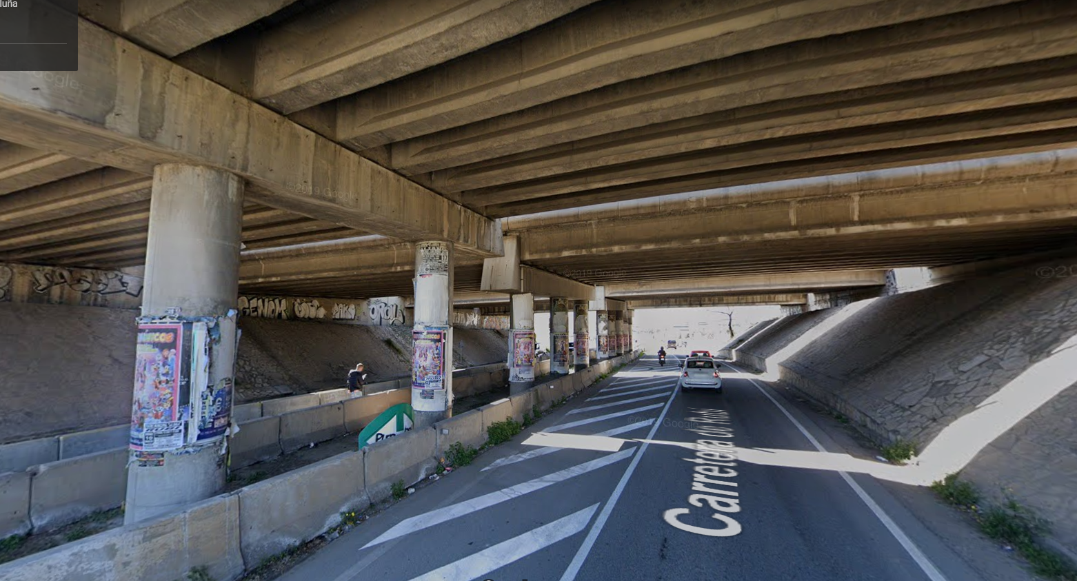 Tram de la carretera de Rubí que passa per sota de l'autopista. FONT: Google Maps