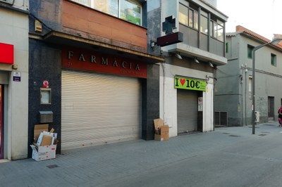 L'Ajuntament de Rubí demana als comerços que deixin el cartró plegat a la façana de l’establiment sense altres residus barrejats. FOTO: Ajuntament de Rubí