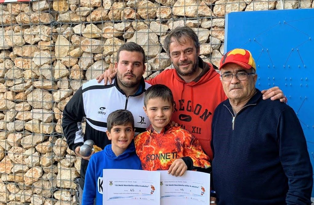 Els guanyadors del torneig de Nadal de petanca de Rubí, l'Àlex Molins i el Nacho Collado. FOTO: UP Las Torres-Rubí 