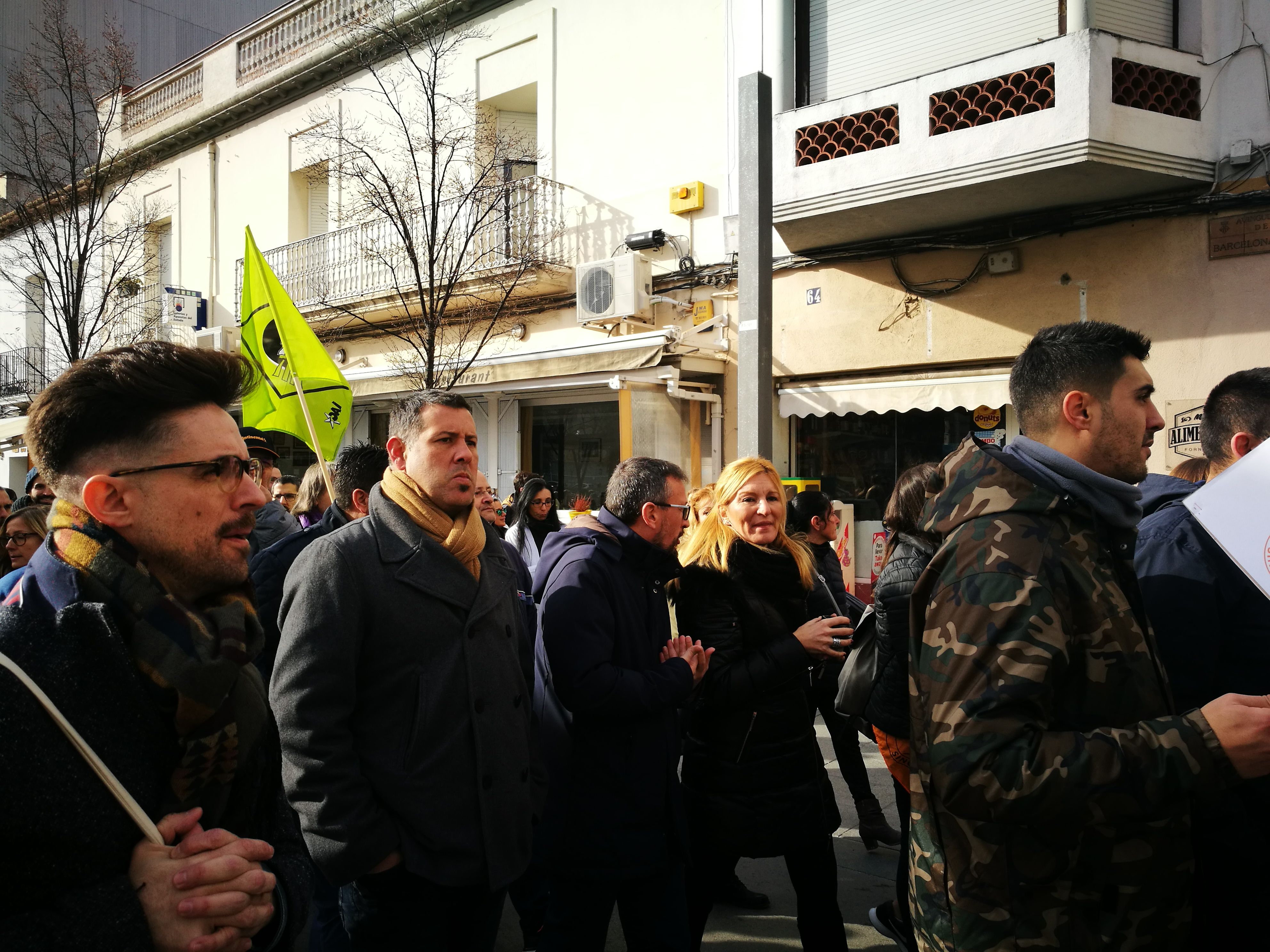 L'alcaldessa de Rubí es trobava entre els manifestants. FOTO: Redacció