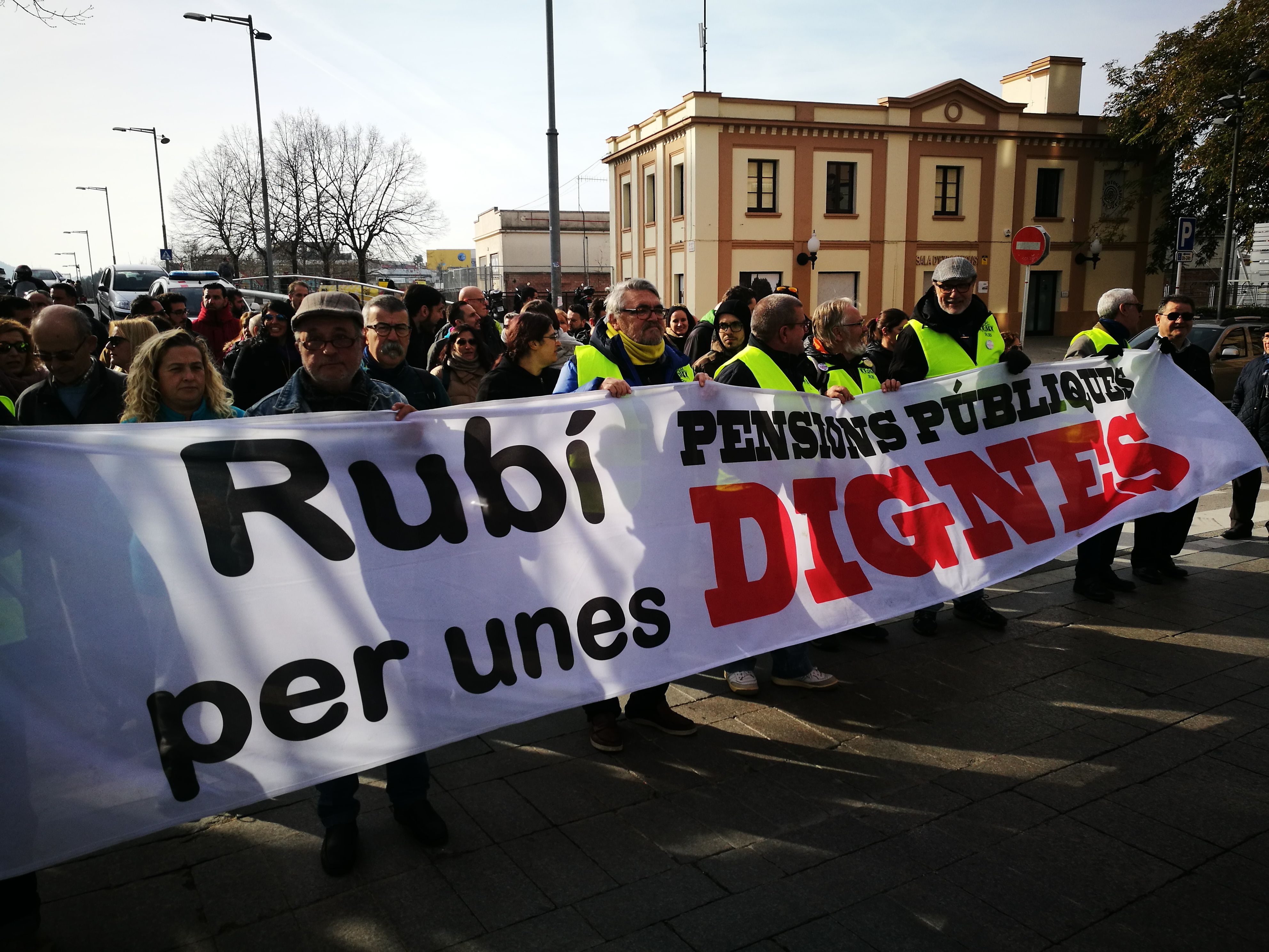 El Moviment per unes pensions públiques dignes de Rubí. FOTO: Redacció