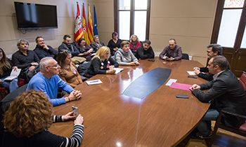 L'alcalde de Terrassa, Jordi Ballart, s'ha reunit aquest divendres al matí amb una representació del Comitè d'Empresa de Continental Automotive a Rubí. FOTO: Ajuntament de Terrassa