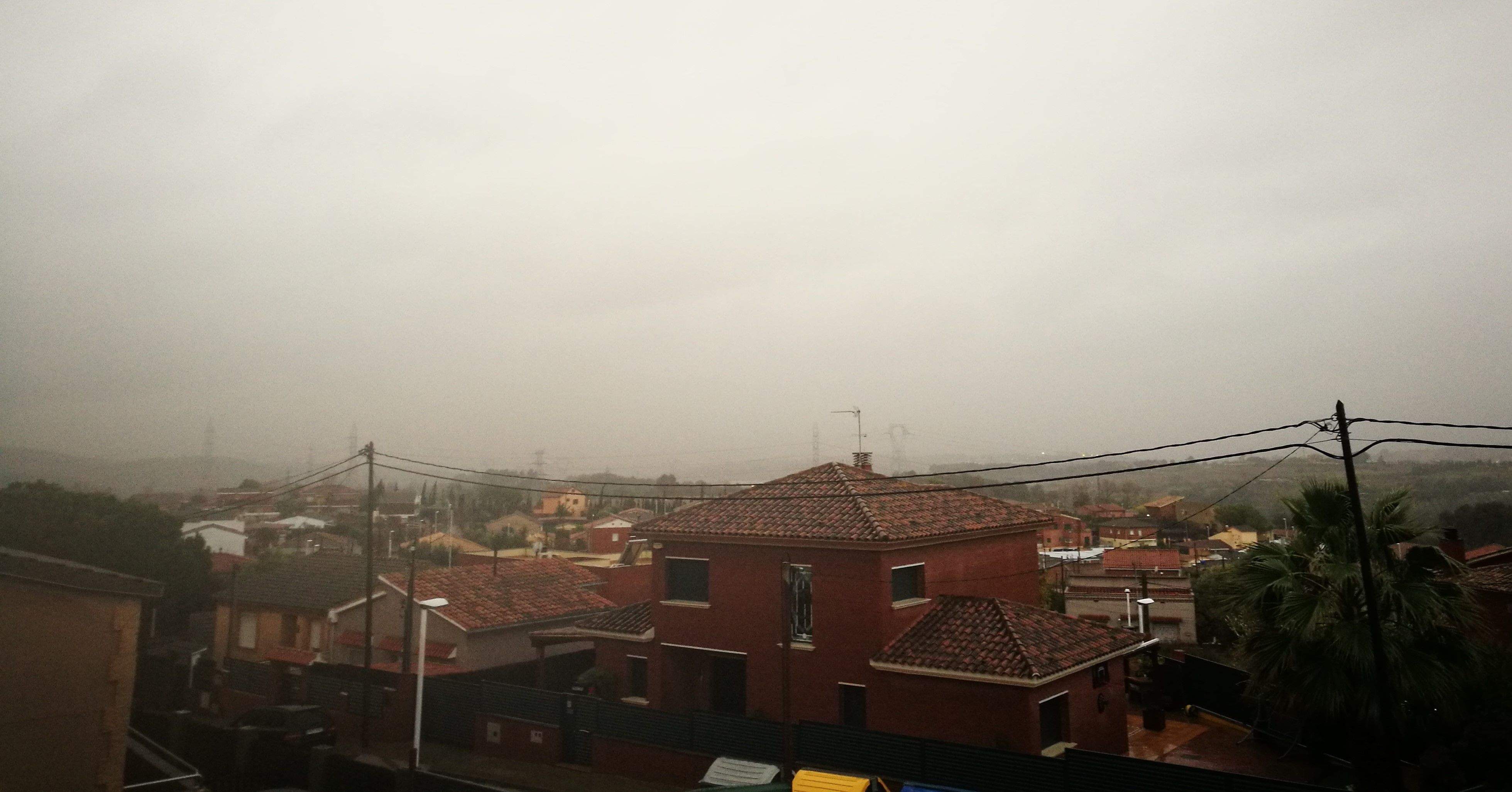 Des del METEOCAT han anunciat que el temporal continuarà afectant tant avui com demà  Des del METEOCAT han anunciat que el temporal continuarà afectant tant avui com demà