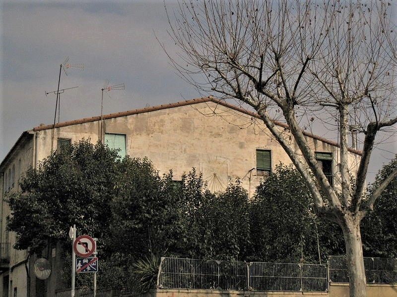 Vell casalot de Cal Met Lleó. FOTO: Viquipèdia  Vell casalot de Cal Met Lleó. FOTO: Viquipèdia