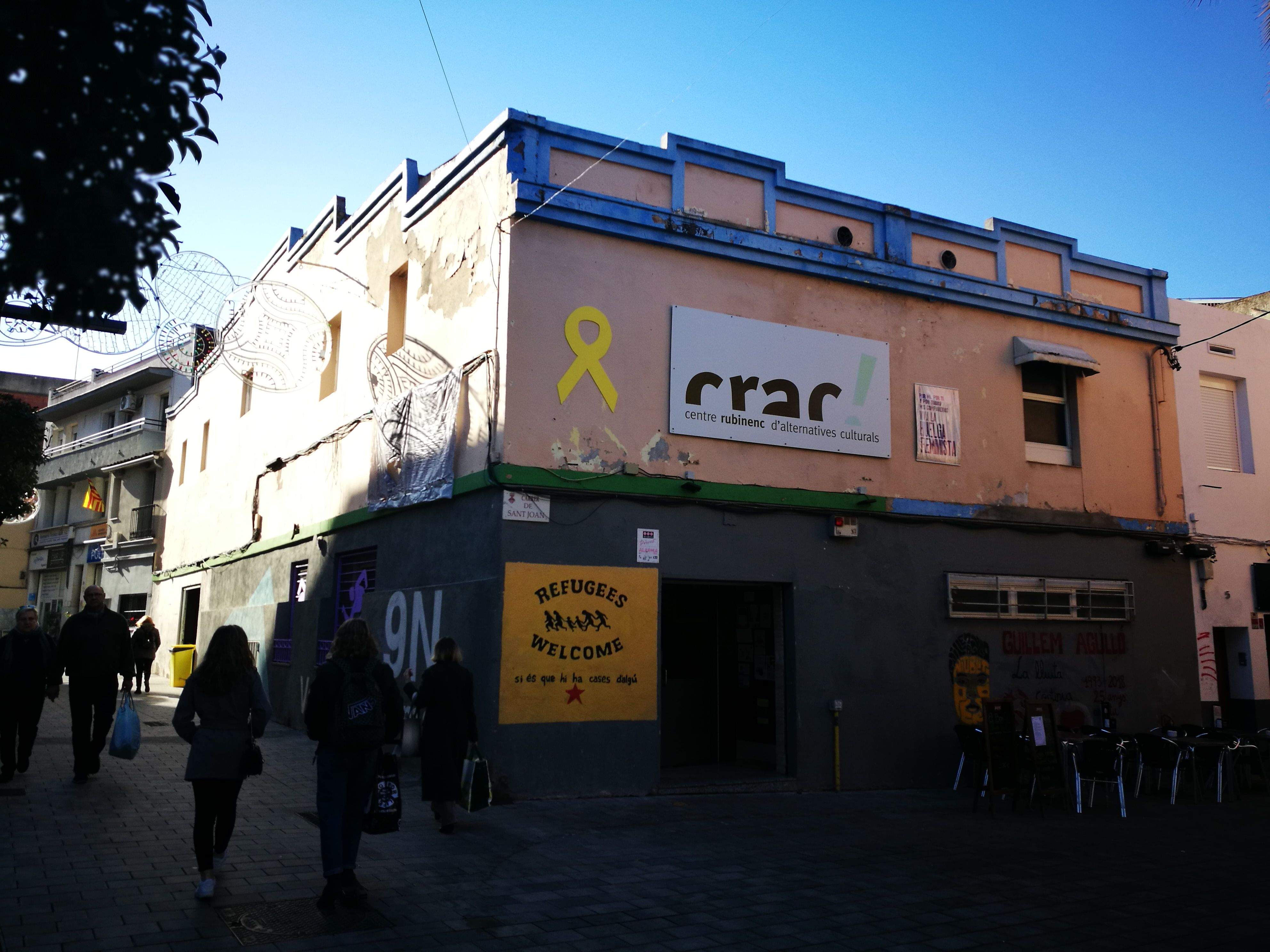 El Centre Rubinenc d'Alternatives Culturals (CRAC) està situat al carrer Sant Joan 1. FOTO: Redacció El Centre Rubinenc d'Alternatives Culturals (CRAC) està situat al carrer Sant Joan 1. FOTO: Redacció
