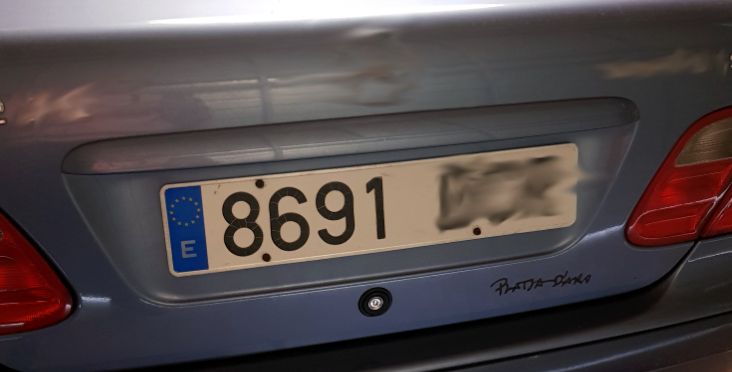 La placa real del vehicle infractor. FOTO: ACN