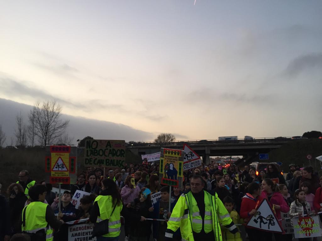 Manifestació contra l'abocador de Can Balasc