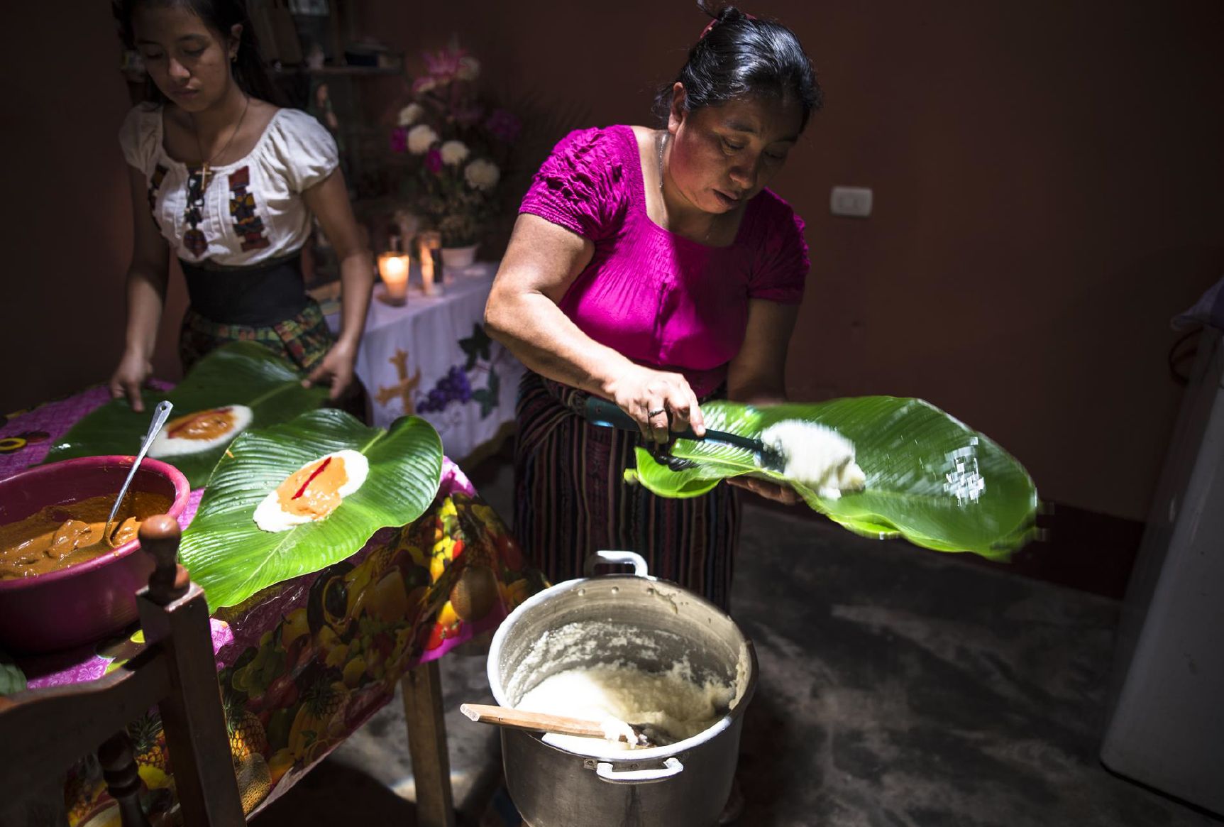 El treball de la fotògrafa Ester Pérez, sobre dones indígenes de Guatemala, es mostrarà aquest dijous a l'Antiga Estació. FOTO: Ester Pérez