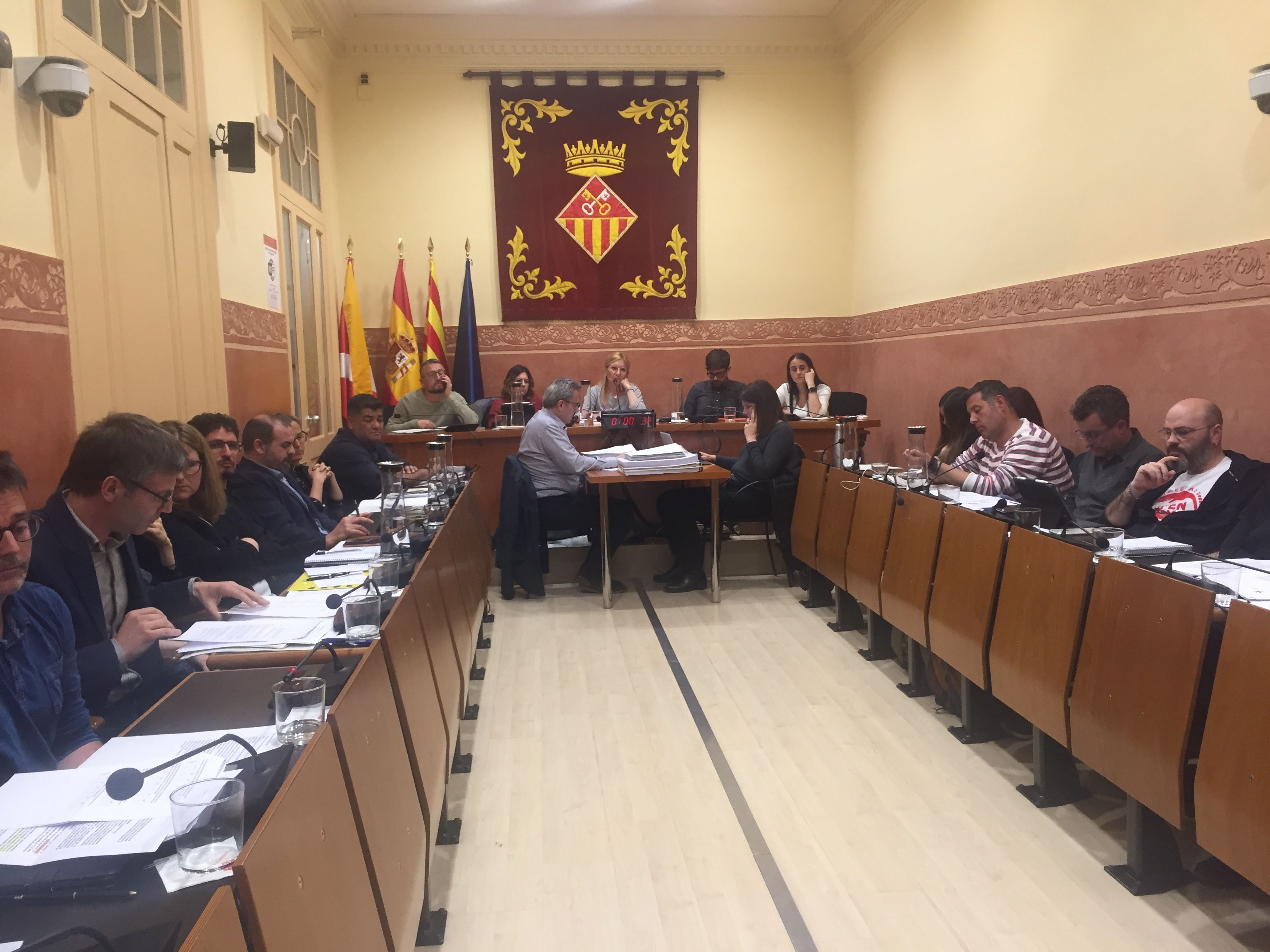 Un moment del ple municipal de Rubí del mes de febrer. FOTO: Redacció