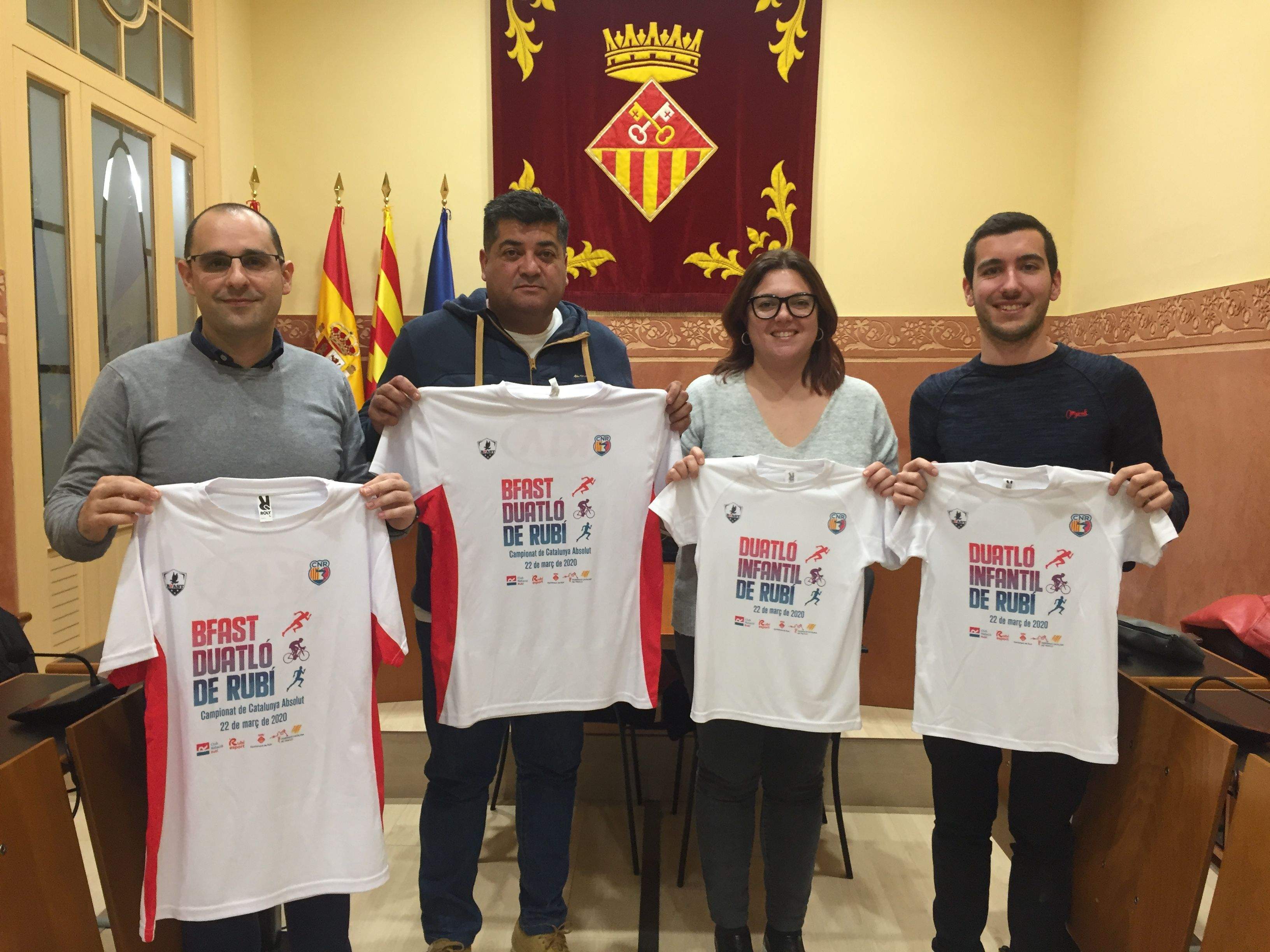 La setena edició del BFAST Duatló de Rubí s'ha presentat oficialment aquest dijous a la sala de plens de l'Ajuntament de Rubí. FOTO: Redacció