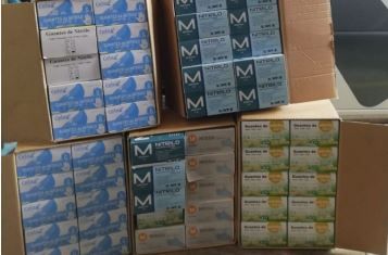 Litoclean dona 5.000 guants de làtex als centres sanitaris de Rubí. FOTO: Litoclean
