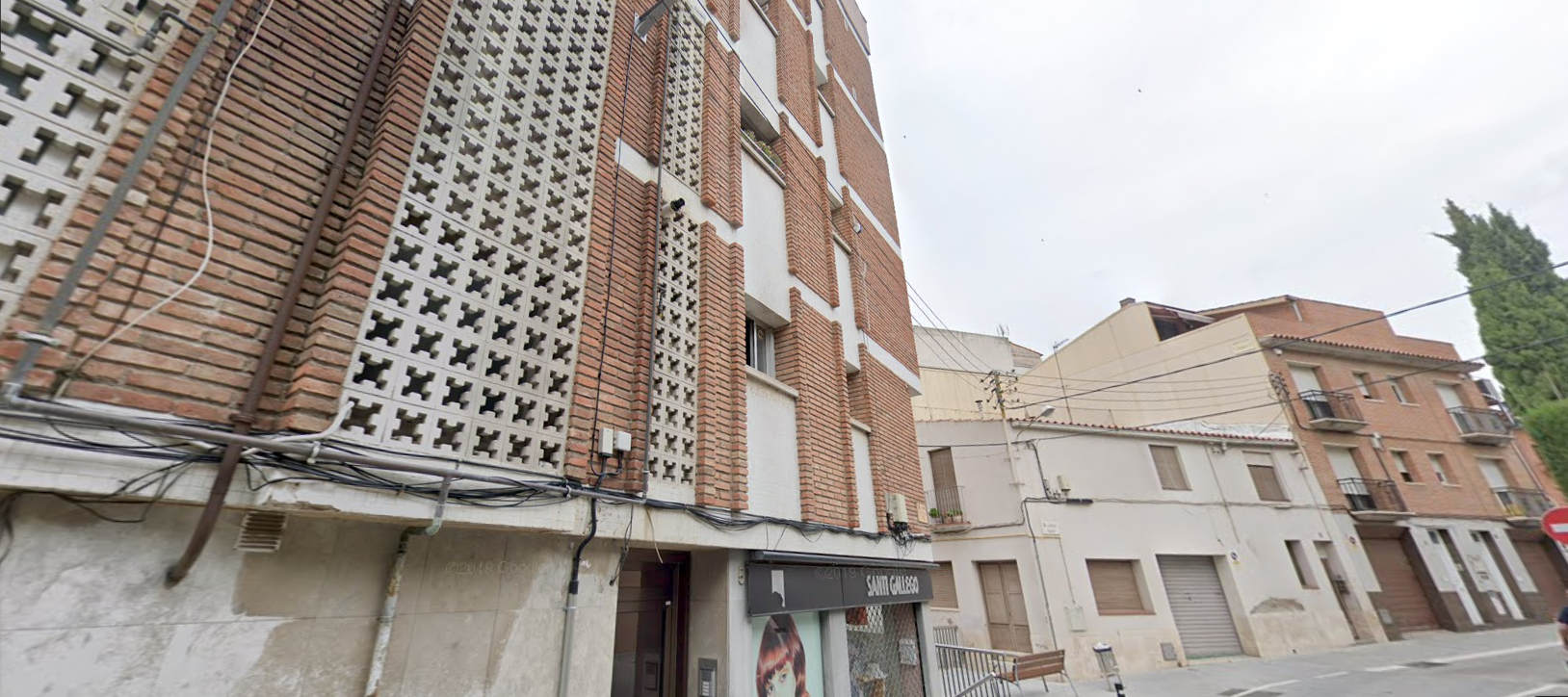 El carrer Nou de Rubí, a l'altura del número 5, on s¡ha produït l'incendi aquesta matinada. FOTO: Google Maps