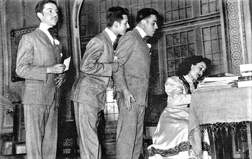 Estudi Teatre Selecte, 1955. FOTO: Autor desconegut. Col·lecció particular d’Albert Bové