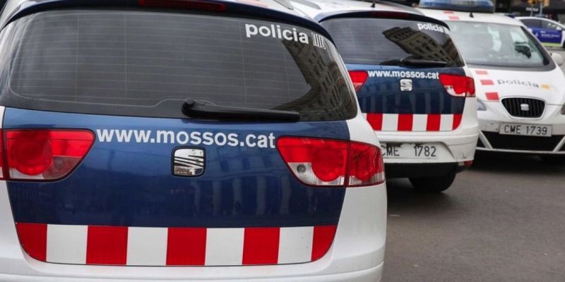 Cotxes patrulla dels Mossos, en una imatge d'arxiu. FOTO: Jordi Play