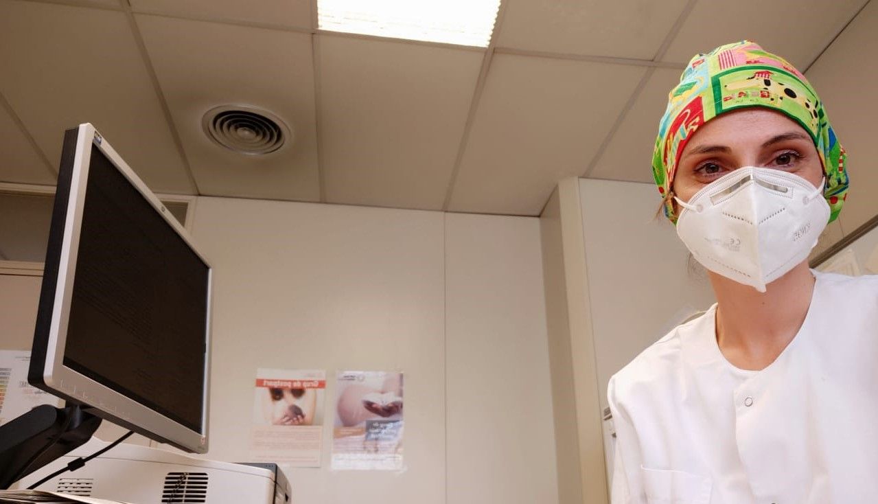 La Yolanda Mesalles és rubinenca i treballa com a llevadora al CAP Mútua Terrassa de Rubí. FOTO: Cedida