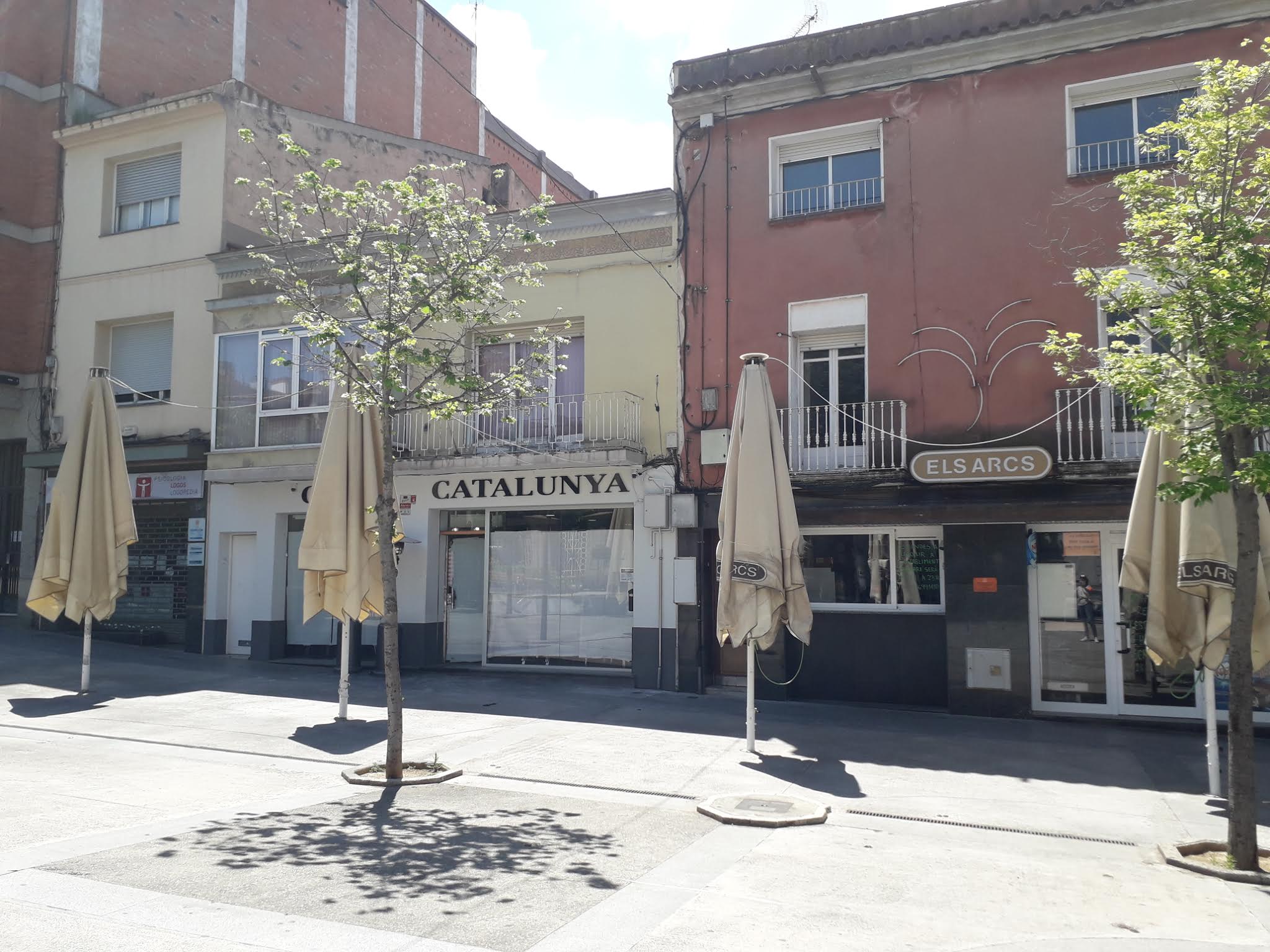 El 10,8%  dels espanyols enquestats afirma que no podria seguir suportant noves pròrrogues que els mantinguin aïllats a casa. FOTO: Redacció